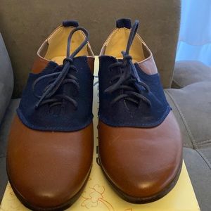 Brand new brown and navy oxfords/loafers.